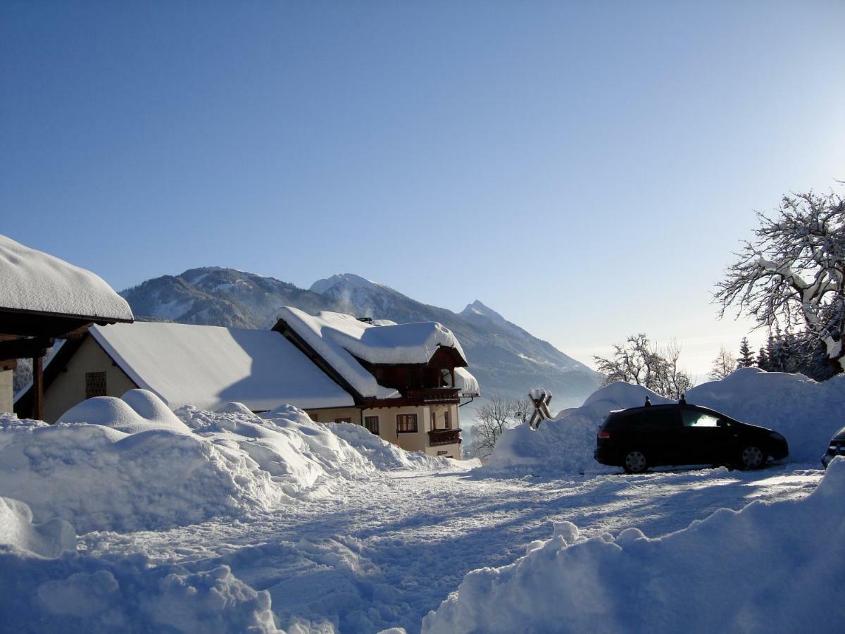 Ferienhaus Enzi Weissbriach Exteriér fotografie