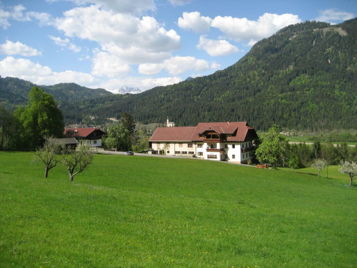 Ferienhaus Enzi Weissbriach Exteriér fotografie