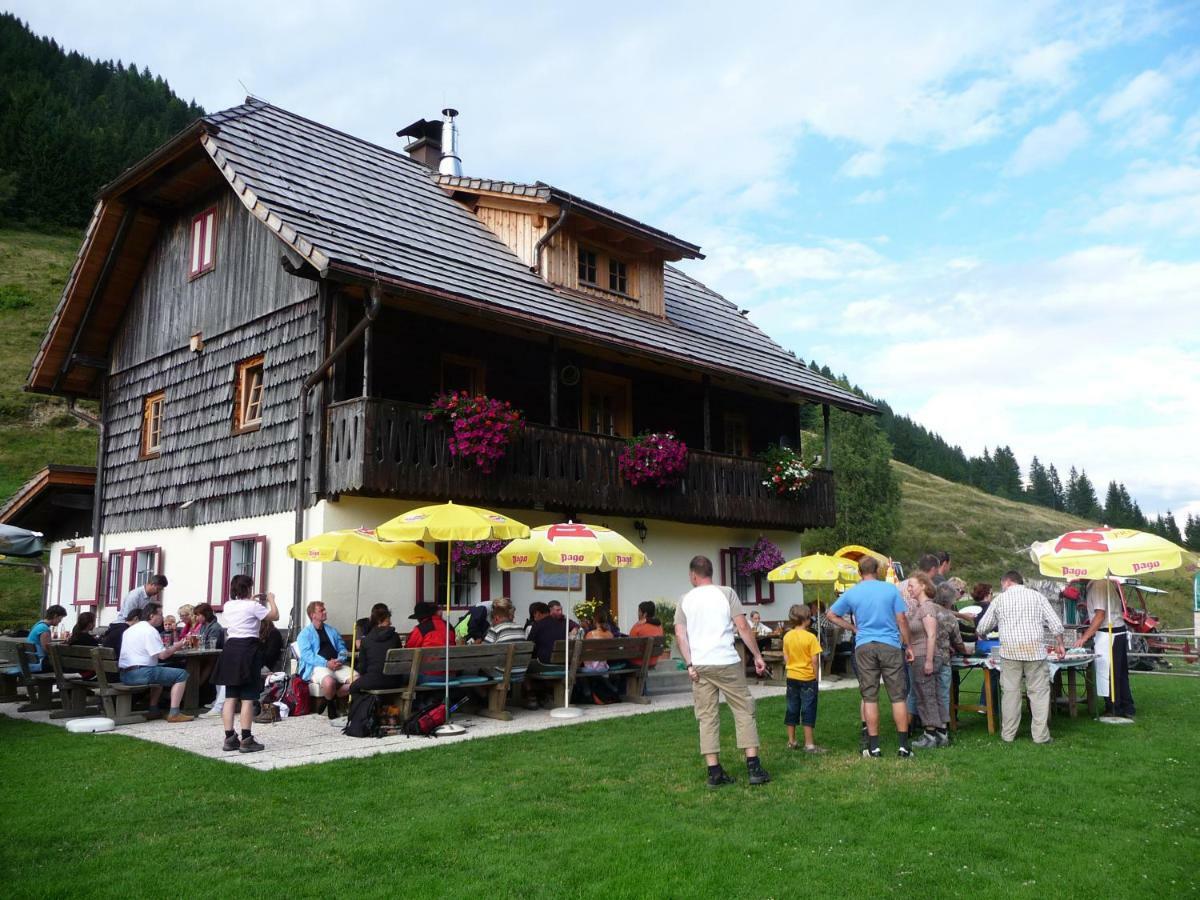 Ferienhaus Enzi Weissbriach Exteriér fotografie
